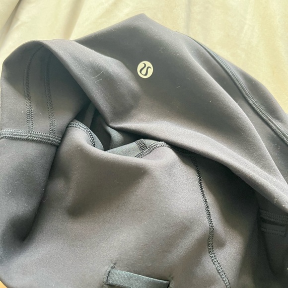 Lululemon Wunder Train High-Rise size 6 - Picture 9 of 10